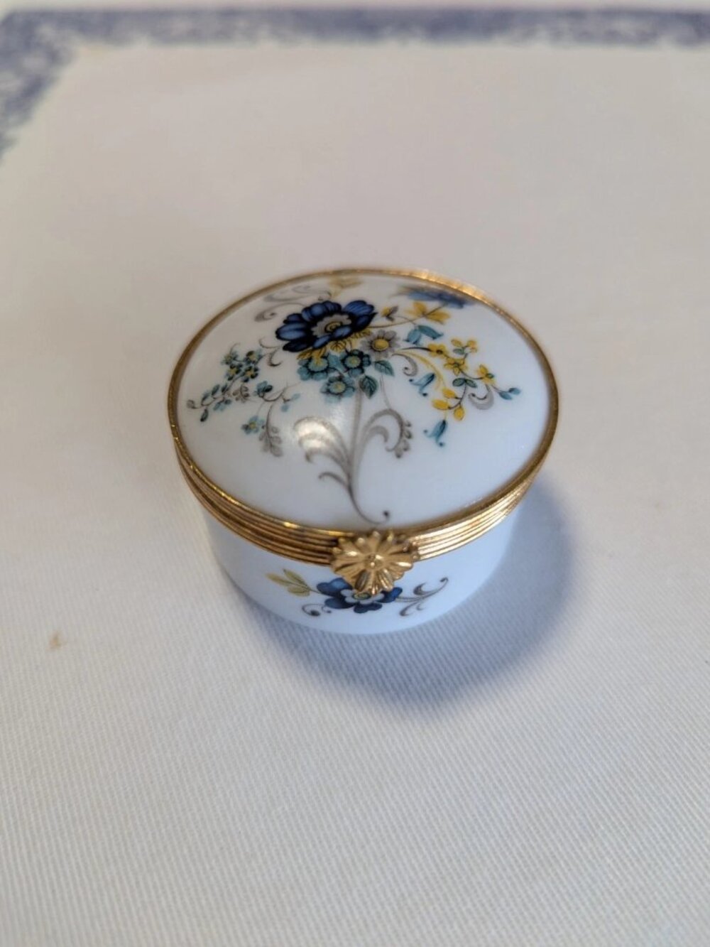 Vintage Limoges France Marked J.M. Floral Round Trinket Box